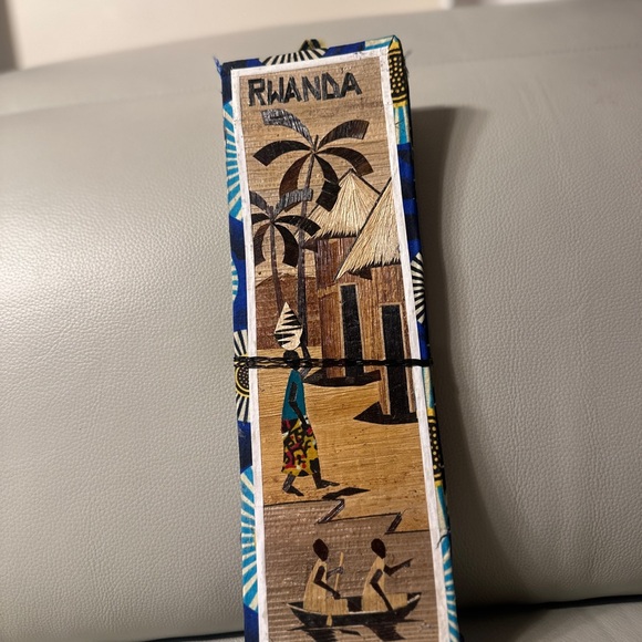 Colorful Rwandan Art Bookmark - Picture 3 of 3